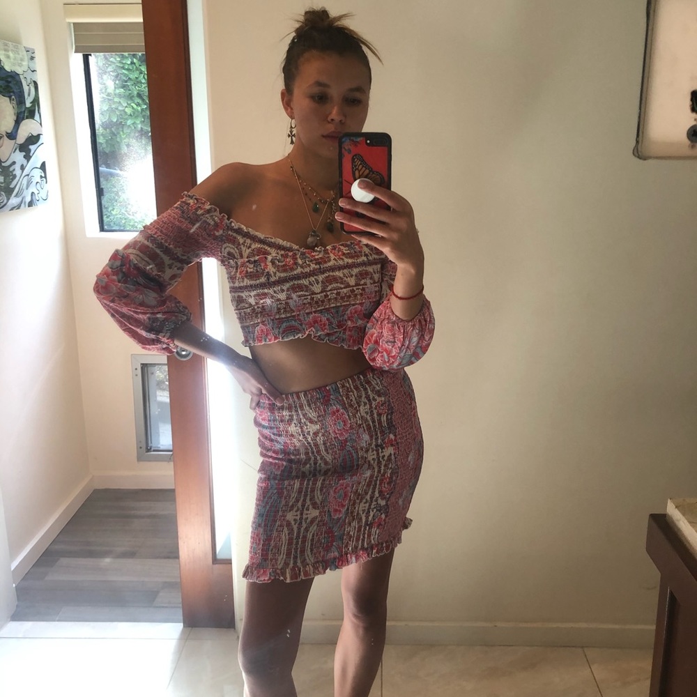 GUESS TWO PIECE SET